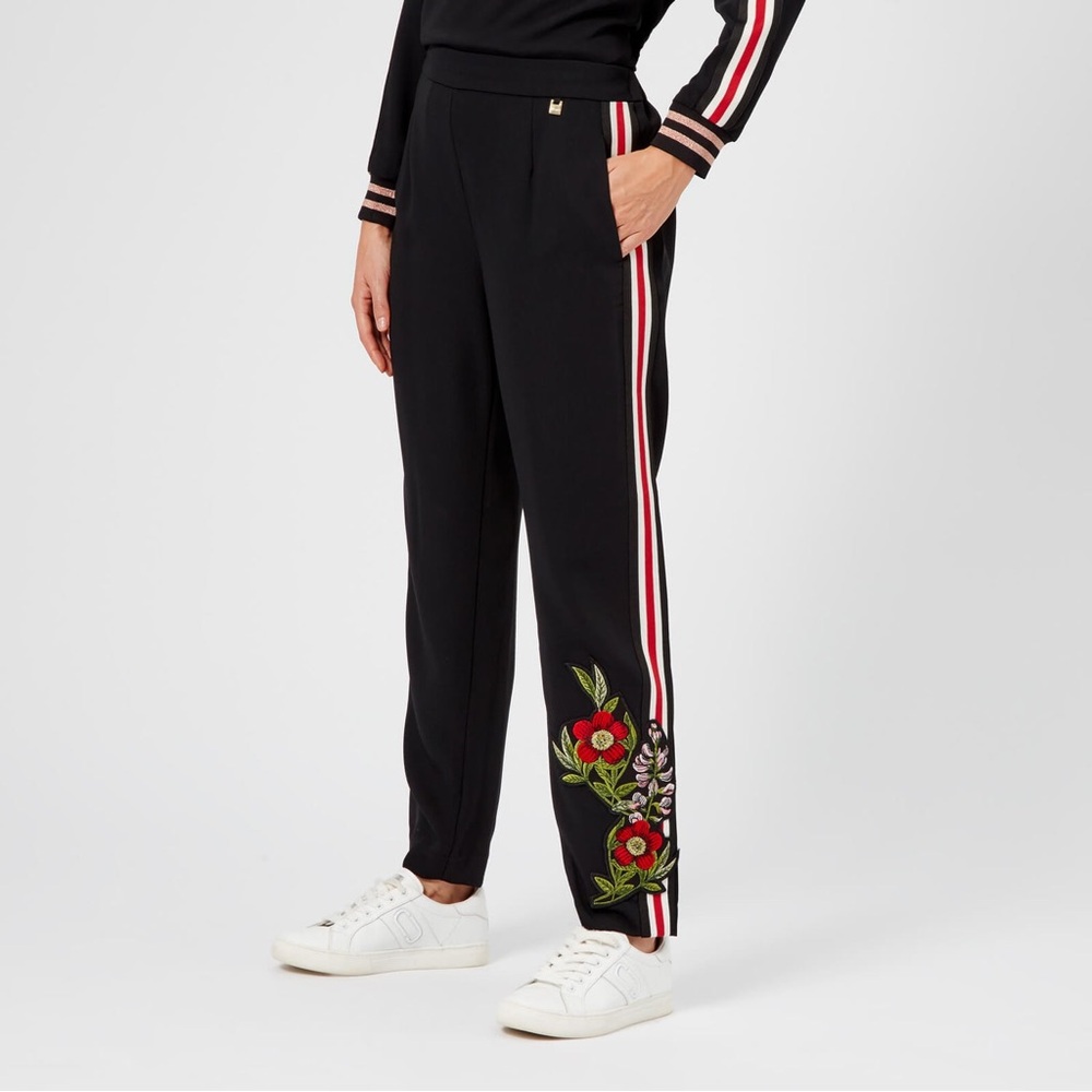 TED BAKER
Womens Madlyne Floral Detailing Trouser